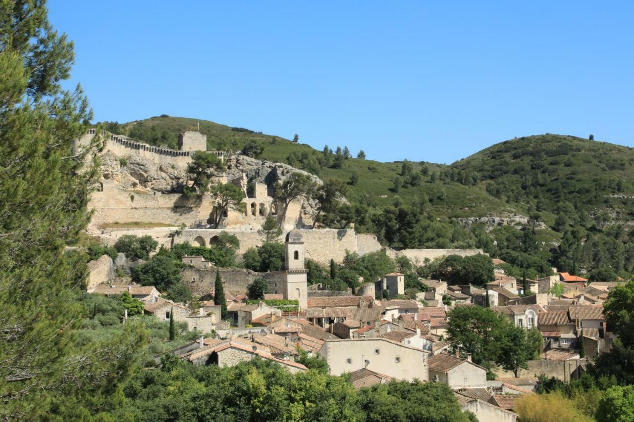 Les Lavandes De Severine Boulbon Buitenkant foto